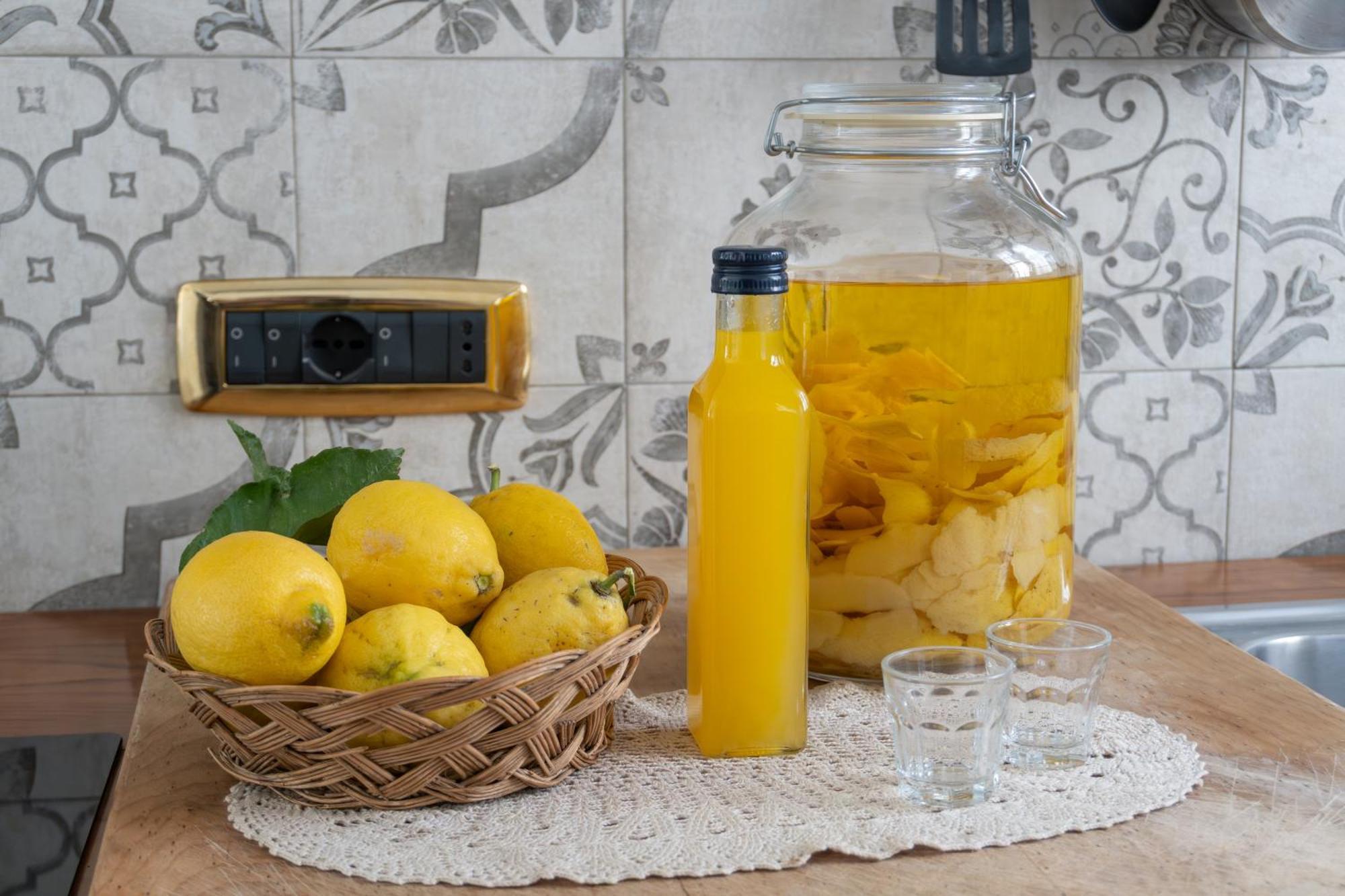 Bed and Breakfast La Casa Nel Cortile Vico Equense Zewnętrze zdjęcie